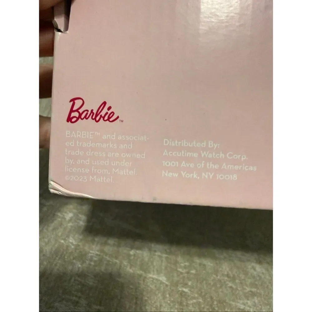 NWT Accutime Mattel Girls Barbie Silhouette Logo Analogue Wall Clock Pink OS